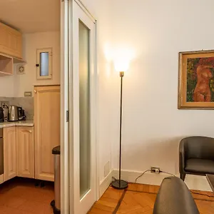 Ninetyone Via Sistina Spanish Steps Apartment