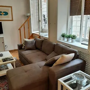 Charming Loft In Piazza Di Spagna Apartment