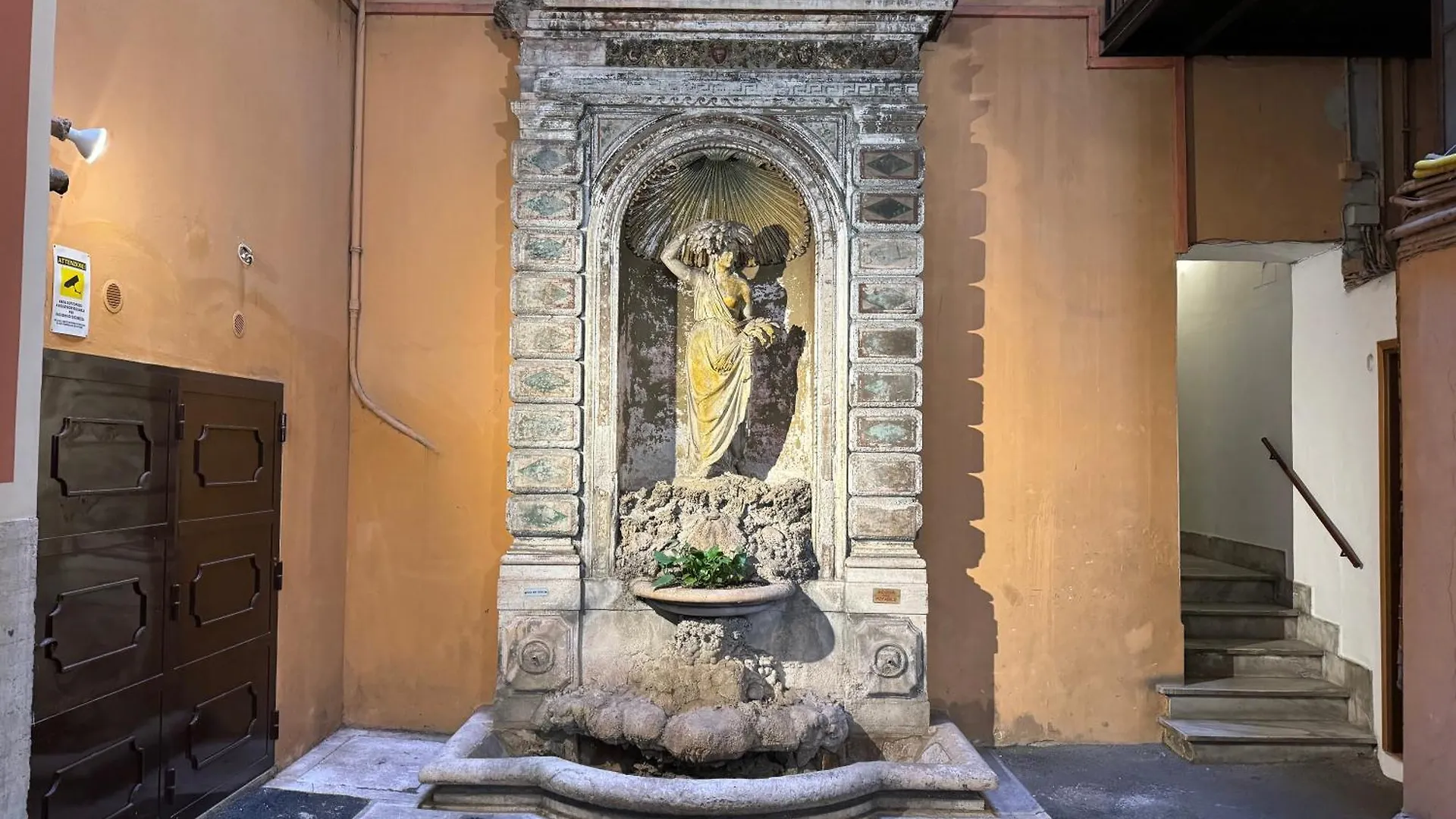 Mercede Apartment - Spanish Steps Rome